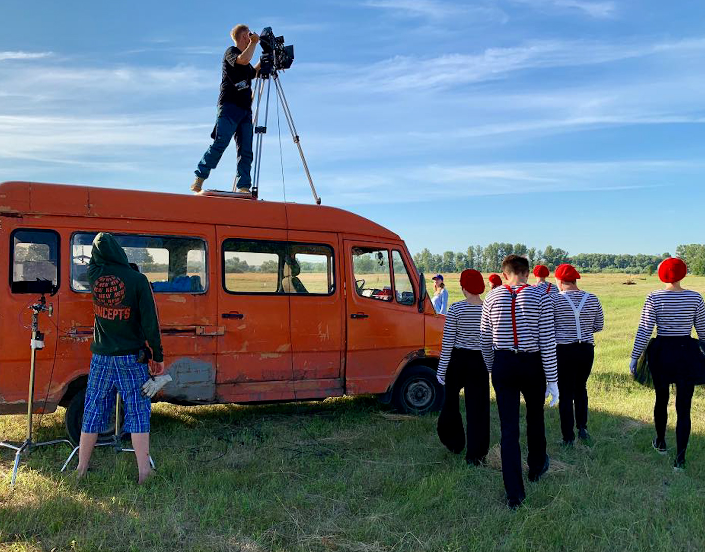 Behind-the-scenes photograph 8