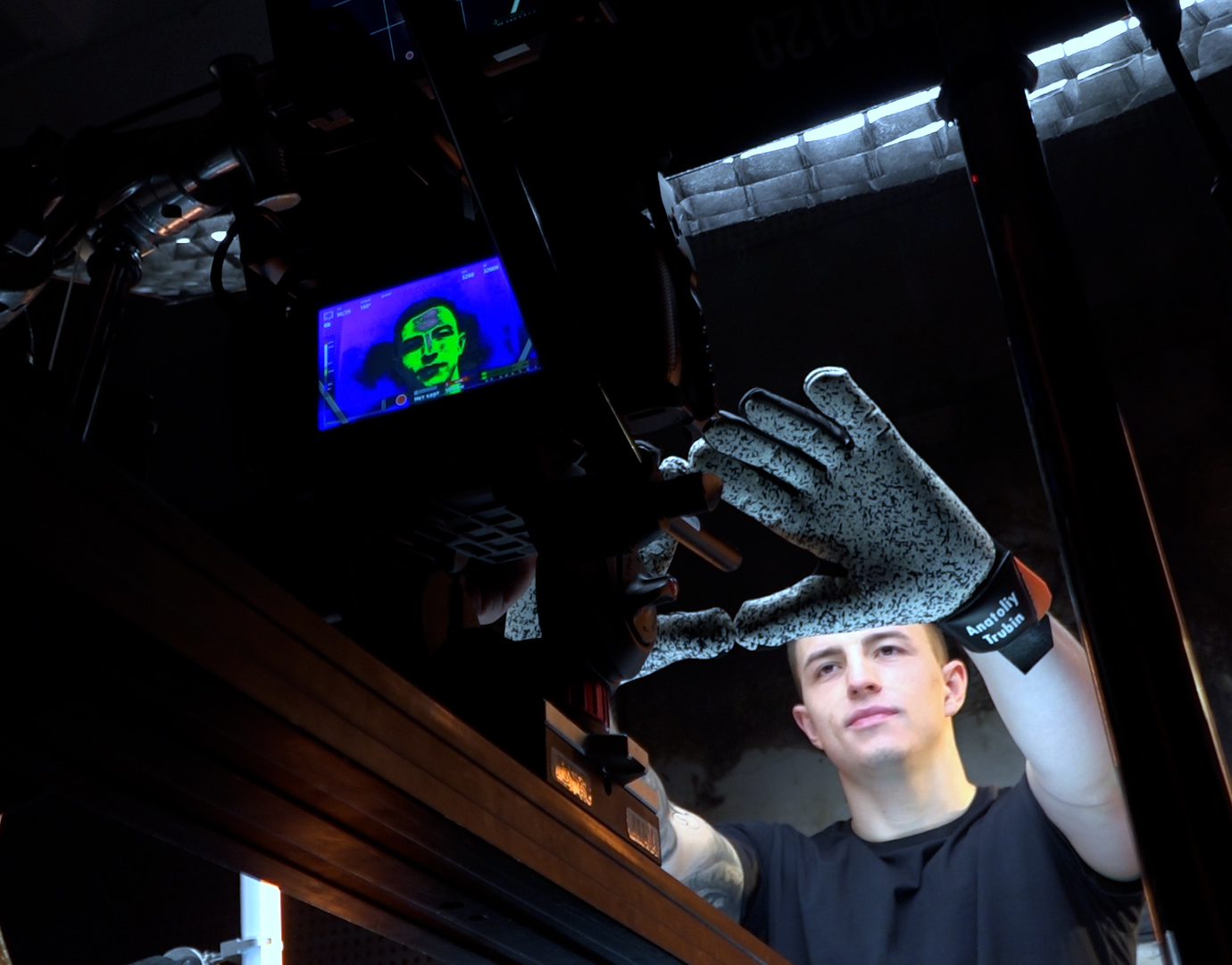 Behind-the-scenes photograph 2
